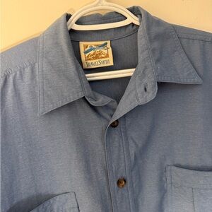 TravelSmith Denim Blue Casual Button-Front Shirt Size M